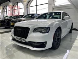 کرایسلەر 300